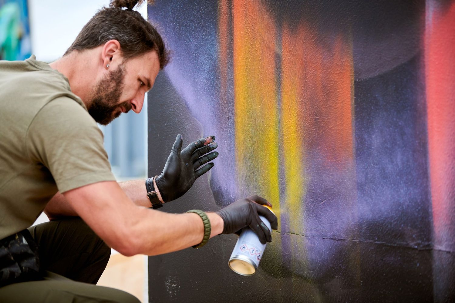 Graffiti-Künstler buchen: Der Guide für urbane Kunst